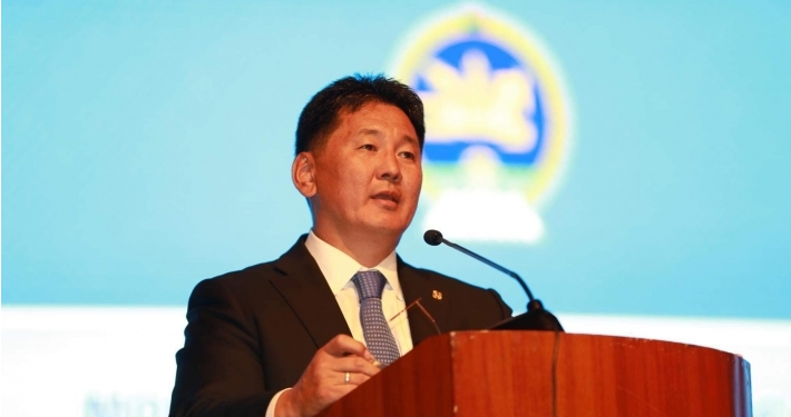 У.Хүрэлсүх: Moнгoл Улc цaгaaн нөмрөгт бaaтрyyдaaрaa бaxaрхaж байна