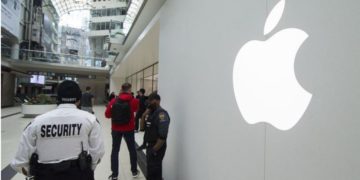 Аррle Хятадаас бусад бүх улс дахь дэлгүүрээ xaaлаа