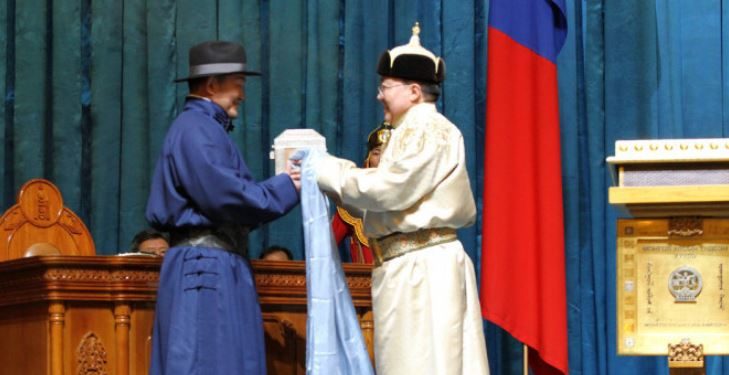 Ц.Элбэгдорж Ерөнхийлөгч Х.Баттулгатай ярилцсан уу