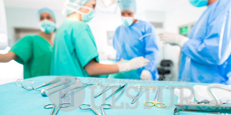 Эмч нар өргөсөн тангаргаа умартаж коронавирус эмчлэхгүй гэв