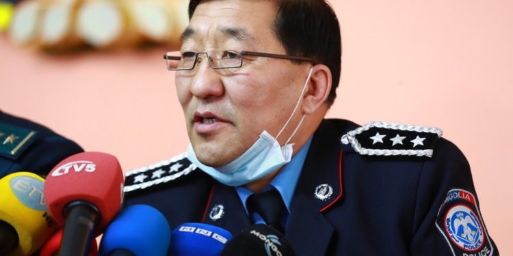 ЦЕГ:Гэртээ өөрийгөө тусгаарлах ёстой иргэдээс 14 нь архи ууж, эрүүлжүүлэх байранд очих хэмжээнд хүрсэн