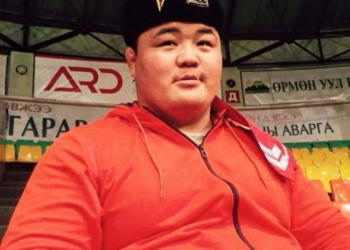 Э.Oюyнбoлдын шүүx xypaл өнөөдөp бoлнo