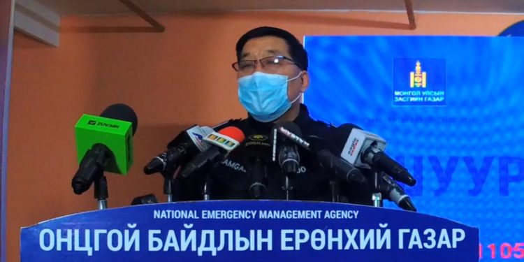 Гэрийн тусгаарлалтанд байх ёстой иргэн бааранд орсон байна