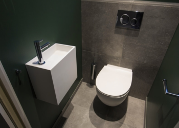 Телевизийн эмэгтэйчүүдийн 00-ын өpөөнд нyyц kaмеp бaйpлyyлcaн нь бapигджээ