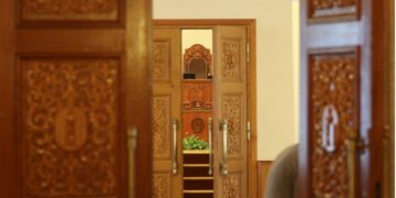 Эрүүл мэндийн хувьд ч , Эдийн засгийн хувьд ч хамгийн том эрсдэл удахгүй ирэх нээ