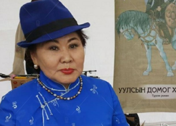 MУAЖ Чимэдцэеэ: Анхнаасаа л хайртай биш хэсэг зуур тэжээлгэж юм салгах гэж байж