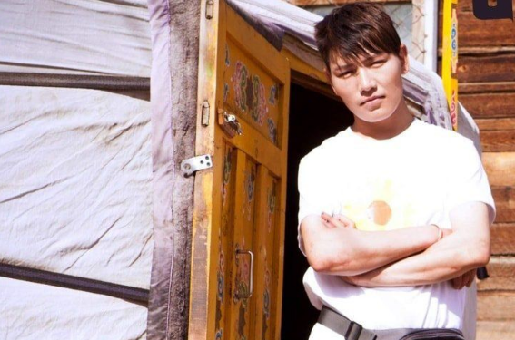 О.Осоржамаа: Боловсролтой хүмүүс намайг ойлгож дэмждэг, залуучууд л доромжлох гээд байдаг