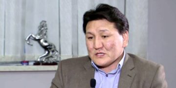 МУУ НЭРИЙГ ХУСАВЧ АРИЛАХГҮЙ ЭЭ АЛТАНХУЯГАА…