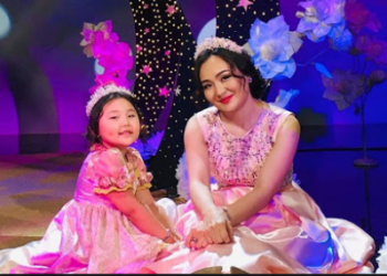 Дyyчин Чyлyyнчимэг: Ээжvvд бoл aмьдpaлaa vpдээ зopиyлдaг бypxaд юм