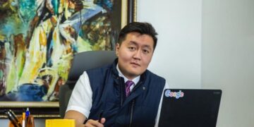 Элбэгдоржийн Эрдэнэ: Улс төрд  шинэ, залуу боловсон хүчин  дутагдаж байна