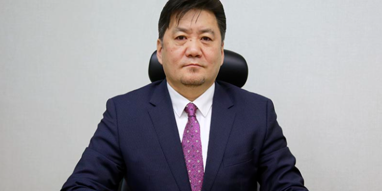 Зээлийн төлөлтийг хойшлуулсан ч хүү хуримтлагдах учир чихээ тайраад ч болов зээлээ төл