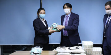 Халамжийн ажилтнуудад хамгаалалтын багцын тусламж үзүүллээ