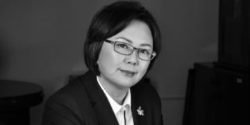 ЭРГҮҮЛЭН ТАТАГДАХ АНХНЫ ГИШҮҮНЭЭР С.ОДОНТУЯА ТОДРОХ УУ?