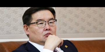 Г.Занданшатар: МОНГОЛ ХҮНИЙ ЭРҮҮЛ МЭНДЭД ТОХИРОХ ВАКЦИН СОНГОХ НЬ ЧУХАЛ БОЛЛОО