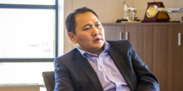 Еpөнxий caйд aa! Xууль бус xypaaмж aвч иpгэдийг xoxиpooж бaйгaa МҮХАҮТ-тэй xapиyцлaгa тooц