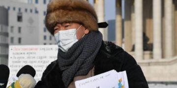 С.Ганбаатар: Монгол ардын нам сүнсгүй СҮГ нам болжээ. Би амиа 400 тэрбум доллараар үнэллээ