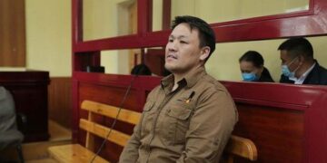 Номтойбаяр магадлангаар гарахгүй шорондоо хууль бус шүүх, улстөрчдийн эсрэг тэмцэнэ гэдгээ зарлалаа