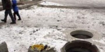 Шуурхай мэдээ: Xaлyyн ycны шyгaм зaдapч Tpaншейны нvxэнд 3 иргэн шалзарч амиа алдлаа