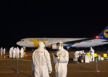 Тавдугаар сараас тусгай үүргийн нислэгийг зогсооно гэв