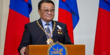 Ж.Гүррагчаа: Би өнөөдөр 40 жилийн өмнөх шигээ сандарч байна