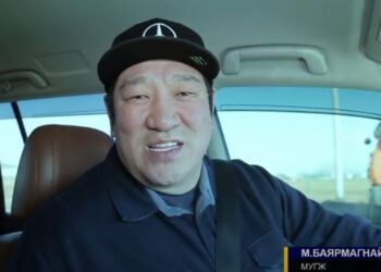 Жүжигчин М.Баярмагнай: Уухгүй өдөр гэж нэг ч алга даа