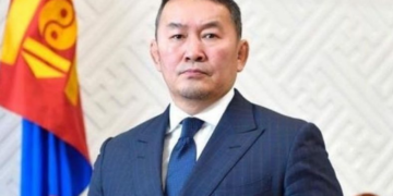 Ерөнхийлөгч Х.Баттулга орчин цагийн Зэвсэгт хүчин үүсэж хөгжсөний 100 жилийн ойн мэндчилгээ дэвшүүллээ