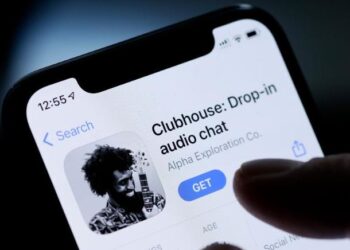 ‘Clubhouse’-ийн ‘Чихэрлэг’ өрөөний залуус сог.туурсан үедээ нэгийгээ хут.галж гэмтээсэн үү?