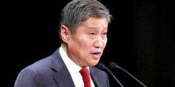 Сү.Батболд Дундговь, Говьсүмбэр аймгуудад хувиасаа 200 сая төгрөг хандивлахаар болжээ.