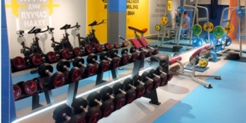 Засгийн газар: Ресторан, сургалтын төв, фитнесүүд 16 хоног ажиллахгүй