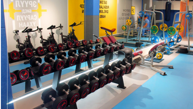 Засгийн газар: Ресторан, сургалтын төв, фитнесүүд 16 хоног ажиллахгүй