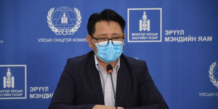 Б.Ууганбаяр: Энэ хэвээр үргэлжилбэл өдөрт илрэх халдварын тохиолдол 1000 давна