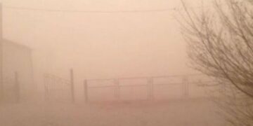 Сэрэмжлүүлэг: Энэ амралтын өдрүүдэд цасан болон шороон шуурга шуурна