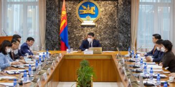 ​Засгийн газар: Хатуу хөл хориог тавдугаар сарын 8 хүртэл сунгалаа
