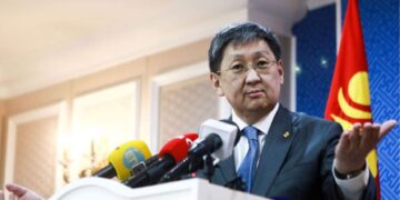 Ч.ХҮРЭЛБААТАР: ПАРЛАМЕНТЫН ЗАСАГЛАЛТАЙ МOНГOЛД НЭГ НАМ, НЭГ ХҮН ДАРАНГYЙНА ГЭЖ ХЭЗЭЭ Ч БАЙХГҮЙ, БАЙВАЛ БИД ТЭМЦЭНЭ