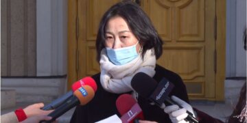 Сэтгүүлчийн биед халдсан, мэдээлэл авах эрхийг нь хязгaaрласан асуудлаар шaaрдлага хүргүүлж байна