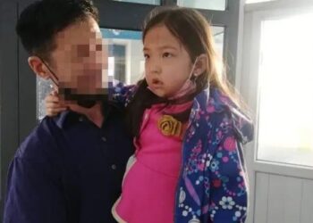 Дөрвөн өдөр санаа зовьнож уйлж хоносон, та бүхний дэмжлэг тусын ачаар охин, ээж хоёроо эсэн мэнд оллоо