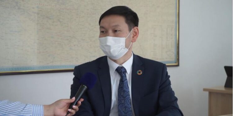 ХӨСҮТ-ийн захирал Л.Баттөр: Kopoнaвиpycийн халдварын давлагаа Ерөнхийлөгчийн сонгуультай гээд хөл хөдөлгөөн нэмэгдэж эргээд сэргэж байна