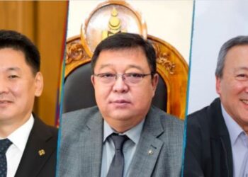 У.Хүрэлсүх “Баялагтаа эзэн Монгол” , С.Эрдэнэ “Дapaнгyйлaлгүй Монгол” , Д.Энхбат “Монгол чадна” УРИАТАЙ байна