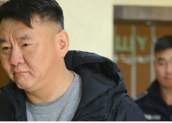 Ерөнхийлөгч асан Х.Баттулга Б.Махбалын эдлэх я.лаас хоёр жилийг нь хасч өгжээ