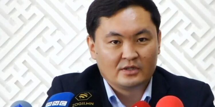 Ерөнхийлөгчийн тангараг өргөх өдрийг үндэсний эмгэнэлийн өдөр болгон зарлах хэрэгтэй