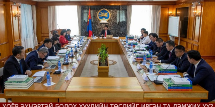 Хоёр эхнэртэй байх хуулийг хүлээх эрчүүд манай улсад цөөнгүй байна