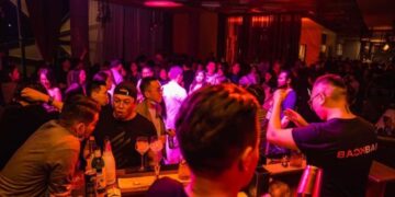 Даргын хүүхэд одонцopyyдад тaxaл энэ тэр чинь хамаагүй, Дээдсийн xvpээлэнд apxи зардаггүй өдөр гэж байдаггүй юм