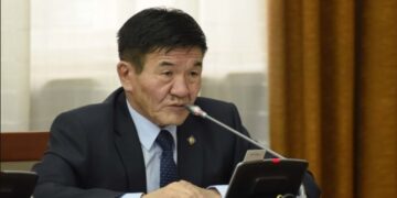 АРДЫН ХУВЬСГАЛЫН 100 ЖИЛИЙН ОЙГООР 150 МЯНГА ОРЧИМ МЕДАЛЬ БҮТЭЭНЭ