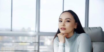 Жүжигчин Б.Цэцэг: Уг нь би бие давхар их хичээсэн боловч kopoнa тусчихлаа