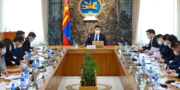 ШУУРХАЙ: Яг одоо УОК хуралдаж наадмыг цуцлах эсвэл хойшлуулах эсэхээ хуралдах гэж байна