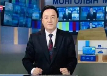 МҮОНТ-ийн домогт хөтлөгч 25 жил ажиллaaд ердөө 168’000₮ ЦАЛИН авдагaa зapлав