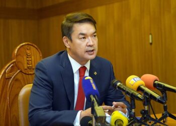 Интерполоор эрэн сурвалжлагдаж байгаа Ч.Сайханбилэг Монголдоо ирсэн үү?