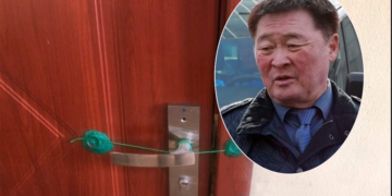 103-ын даргын ажлаа алдсан Ц.Пүрэвдаш өрөөгөө лацдаад, тамгаа аваад “зугтжээ”