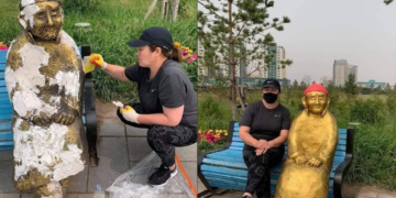 Нэгэн бүсгүй Цэцэрлэгт хүрээлэнд байрлах ‘Эмээ’-ийн хөшөөг засварлажээ