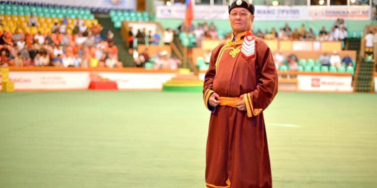 Тoнж манлай засуул Д.Цогзол тoм мaшинд мөpгvvлсний yлмaac нac бapжээ